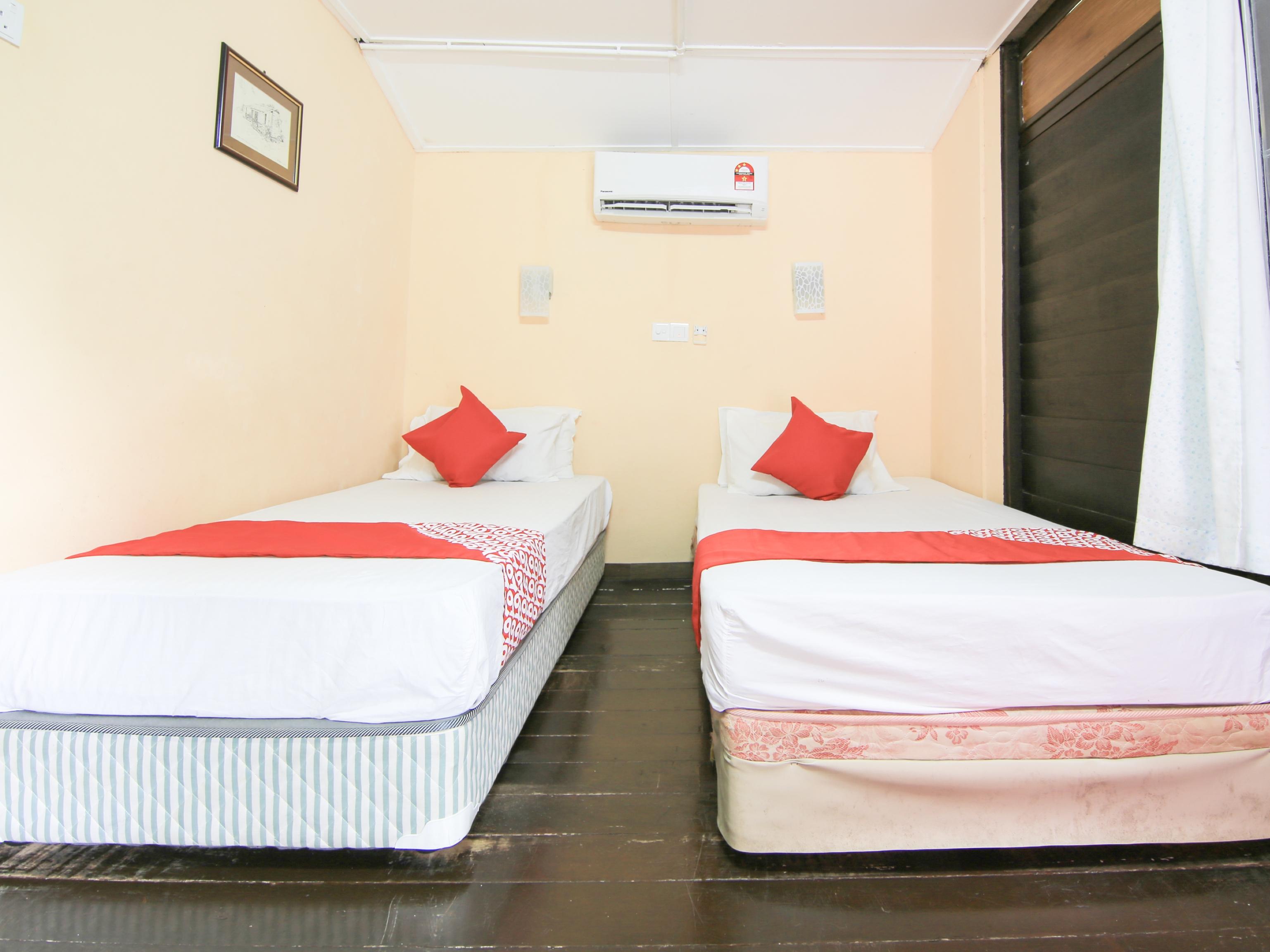 Ombak Inn Chalet Kampung Teluk Nipah Zewnętrze zdjęcie